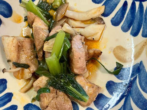 トンテキと小松菜の炒め物